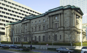 さらなる円安が続く理由と日本円がデフォルトする可能性について。XMで資産価値を守ろう。
